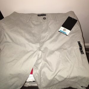Oakley Flat Front Shorts Large